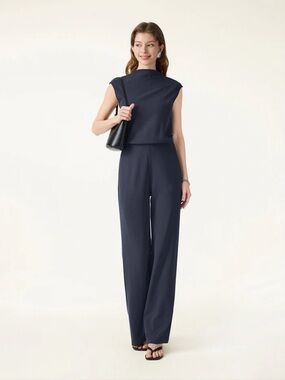NWT OGL Sandwashed Travel-Friendly Easy-to-Take-Off Jumpsuit in navy